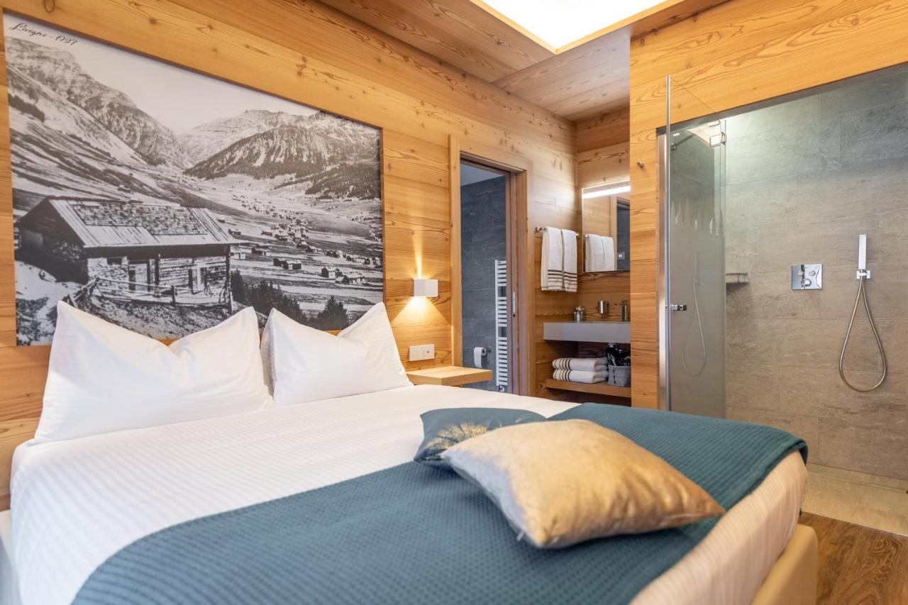 Chalet Imbosc'Che - 5 Beautiful Rooms In Charming B&B Livigno Bagian luar foto