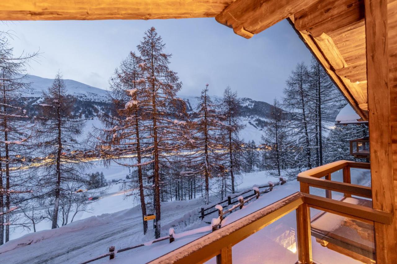 Chalet Imbosc'Che - 5 Beautiful Rooms In Charming B&B Livigno Bagian luar foto